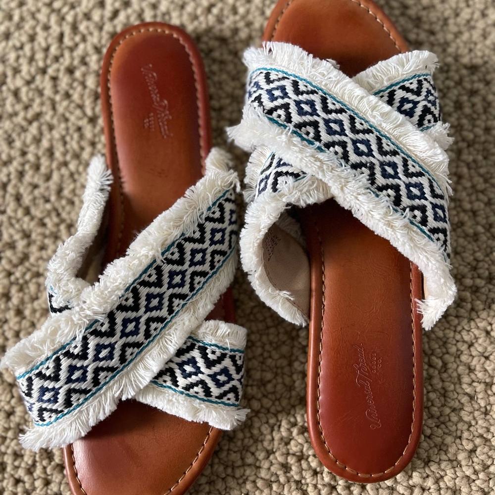 women’s sandal